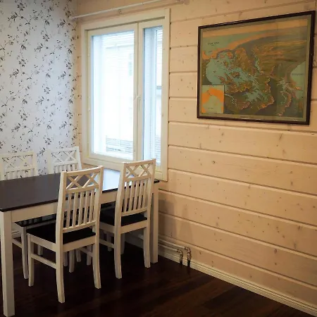 Lansi-suomen Opisto 3* Huittinen