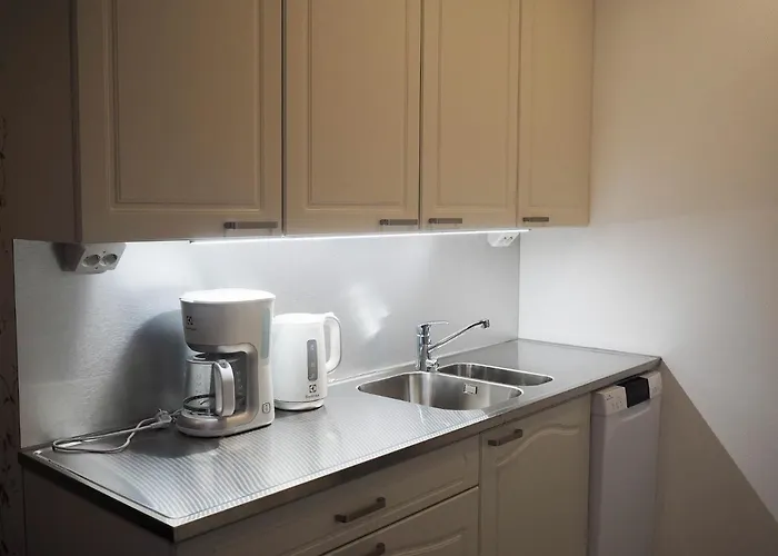 Lansi-suomen Opisto 3* Huittinen